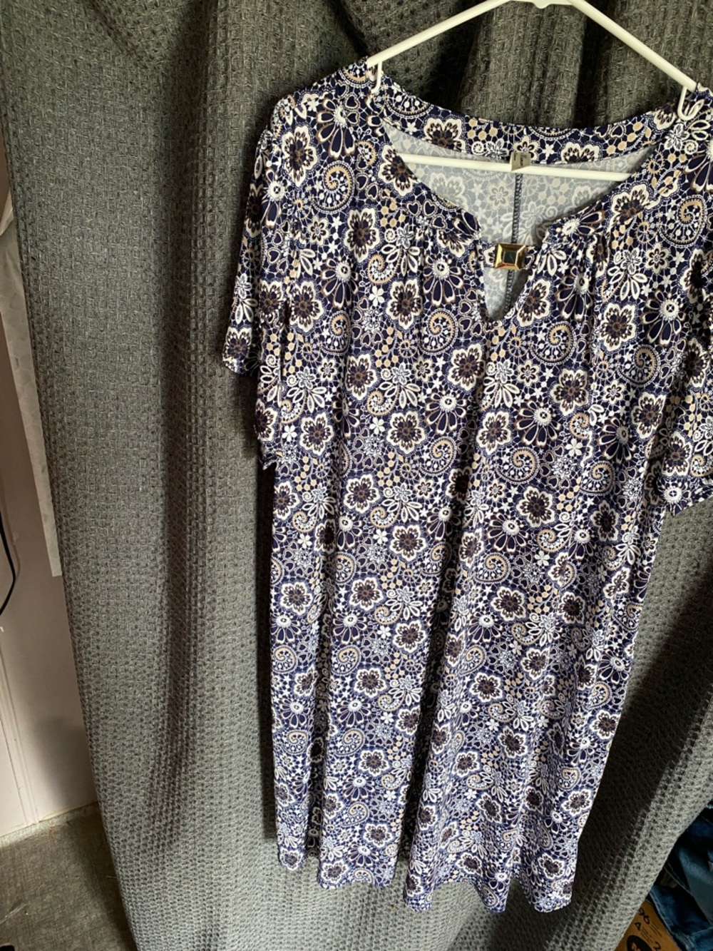 Women's Navy Floral Print Short-Sleeve Top